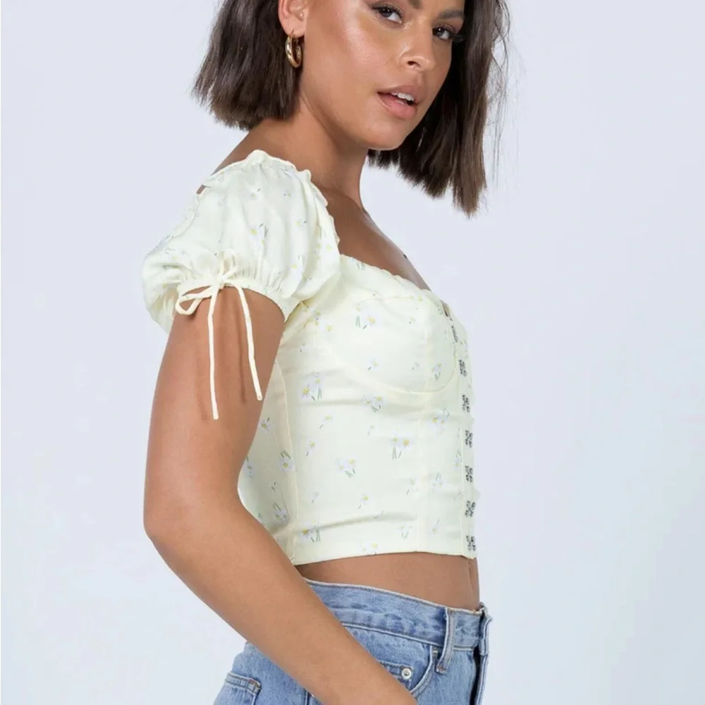 NWT Princess Polly Allyson Top Yellow - Picture 5 of 11